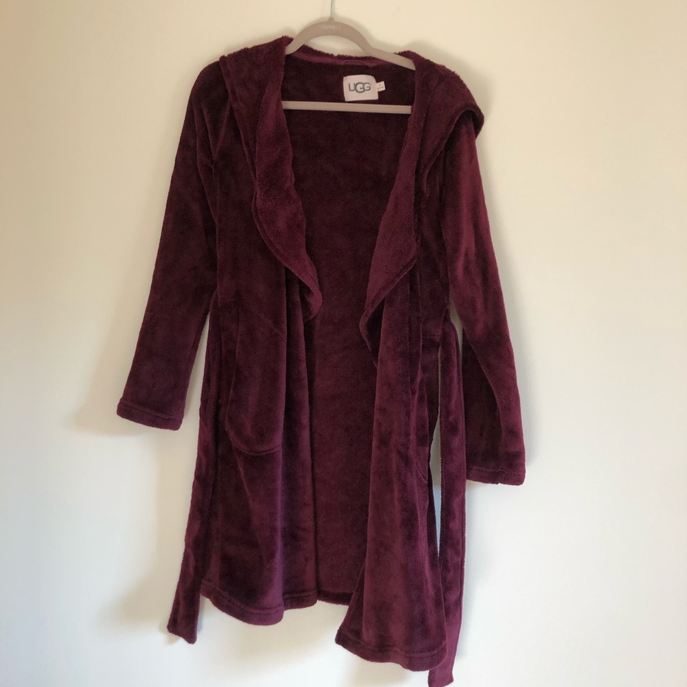 Fuzzy UGG robe
